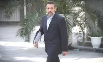 محمود واعظی