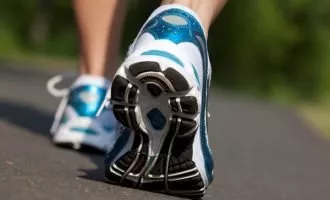 کنترل موبایل با پا