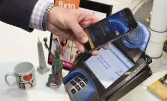 اپل پیشتاز بازار پرداخت های موبایلی