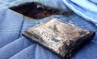 انفجار گلکسی s3 در تخت خواب