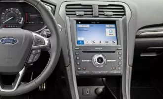 دستیار صوتی دیجیتال آمازو در خودروهای فورد