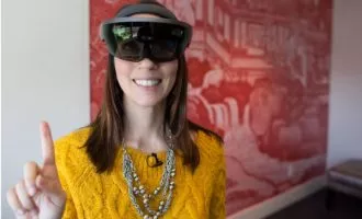 هدست واقعیت ترکیبی هولولنز مایکروسافت