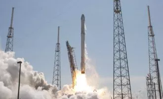 پرتاب موشک فالکون ۹ اسپیس اکس