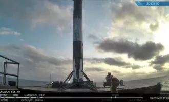 کمپانی اسپیس اکس موشک فالکن ۹