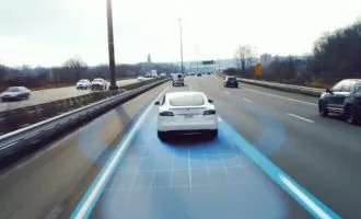 خودروی بدون راننده بزرگراه آمریکا فاکسکان