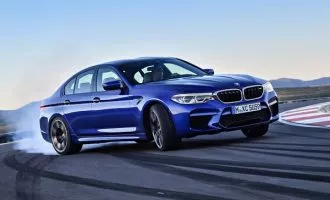 BMW-M5-2018