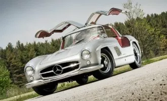 Mercedes-Benz_Mercedes_Benz_300SL