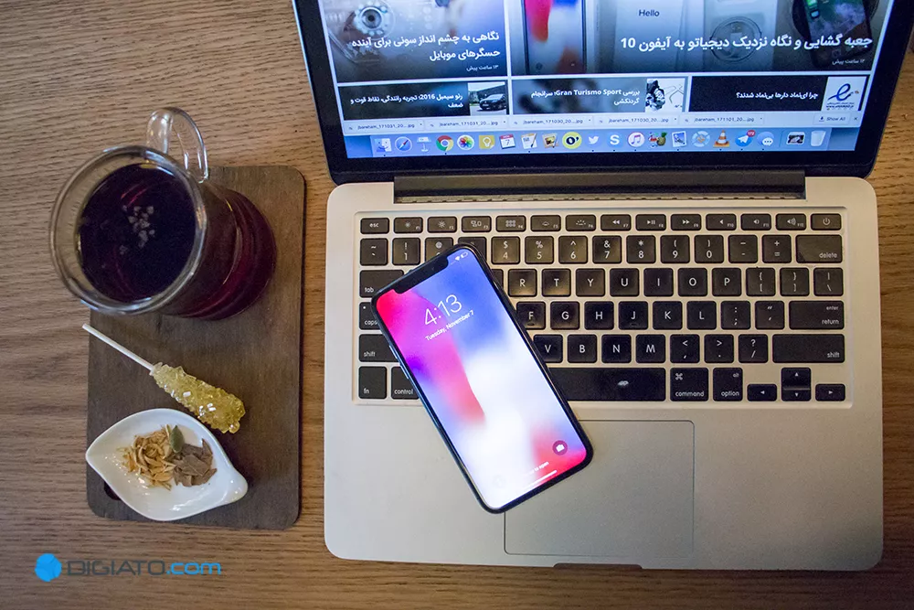 iPhone X