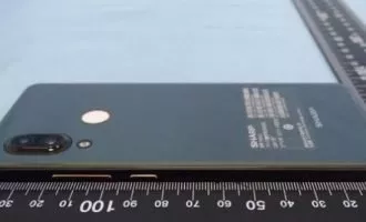 موبایل Aquos S3 شارپ