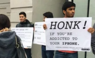 اعتیاد به موبایل