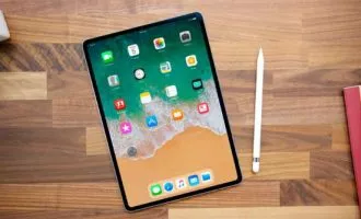 آیپد با FACE ID