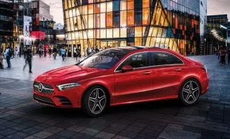 Mercedes-Benz-A-Class_L_Sedan_CN-Version-2019