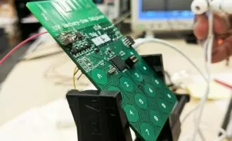 موبایل بدون باتری