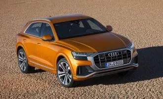 Audi-Q8-2019