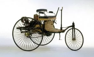 benz-patent-motorwagen