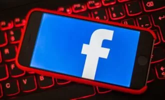 بازاریابان به اطلاعات شخصی اعضای گروه های محدود در فیسبوک دسترسی داشته اند