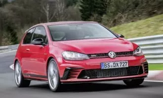 Volkswagen-Golf_GTI_Clubsport_S