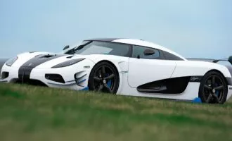 Koenigsegg-Agera-RS1-HD-Wallpaper