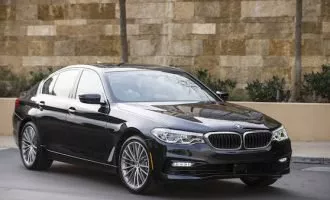 ب ام و 530i
