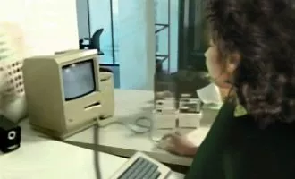 کارخانه اپل در آمریکا