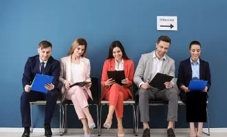 جنسیت گرایی برای انتخاب زنان در مشاغل فکری