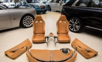 bcf4c123-bugatti-veyron-interior-for-sale-1