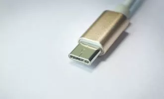 آسیب پذیری USB