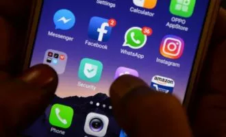 واتس اپ و اینستاگرام