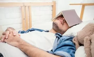 یادگیری زبان خارجی در خواب