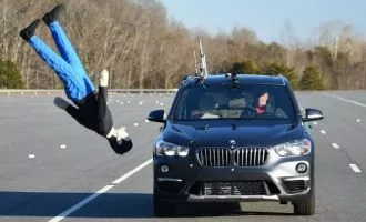 iihs pedestrian safety (3)