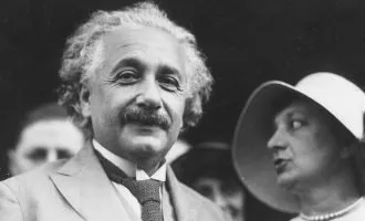 فرمول خوشبختی اینشتین