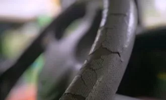 659f5a93-ford-interiors-hand-sanitizers-sunscreen-2