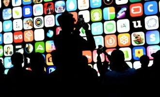 رفتارهای ضد رقابتی اپل