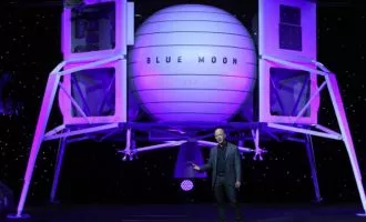 کلونی سازی ماه