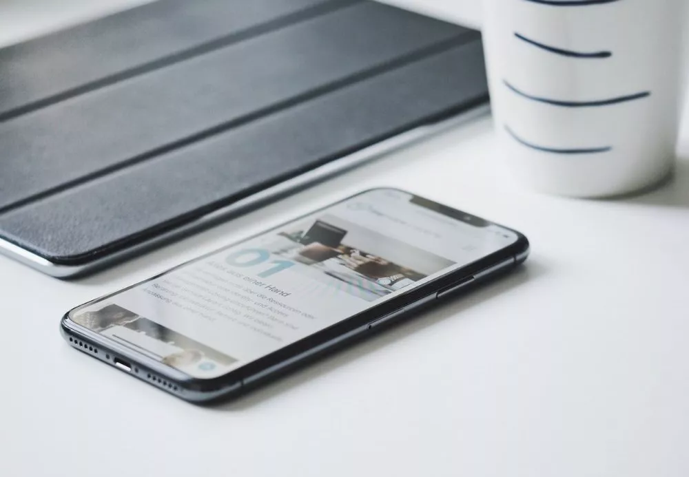 آیفون 5G