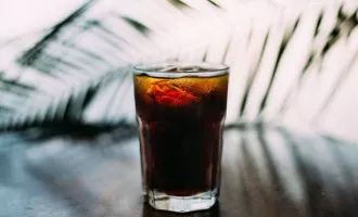 مصرف روزانه نوشیدنی‌های انرژی‌زا