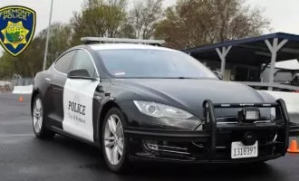tesla model s police (5)