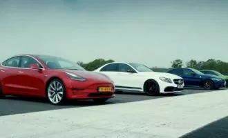 tesla-model-3-against-m3-c63-giulia