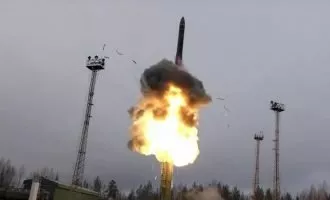 موشک مافوق صوت آوانگارد