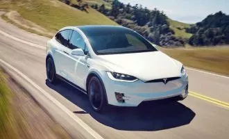 Tesla-Updates-2
