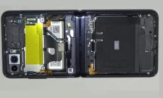 کالبدشکافی گلکسی زد فلیپ