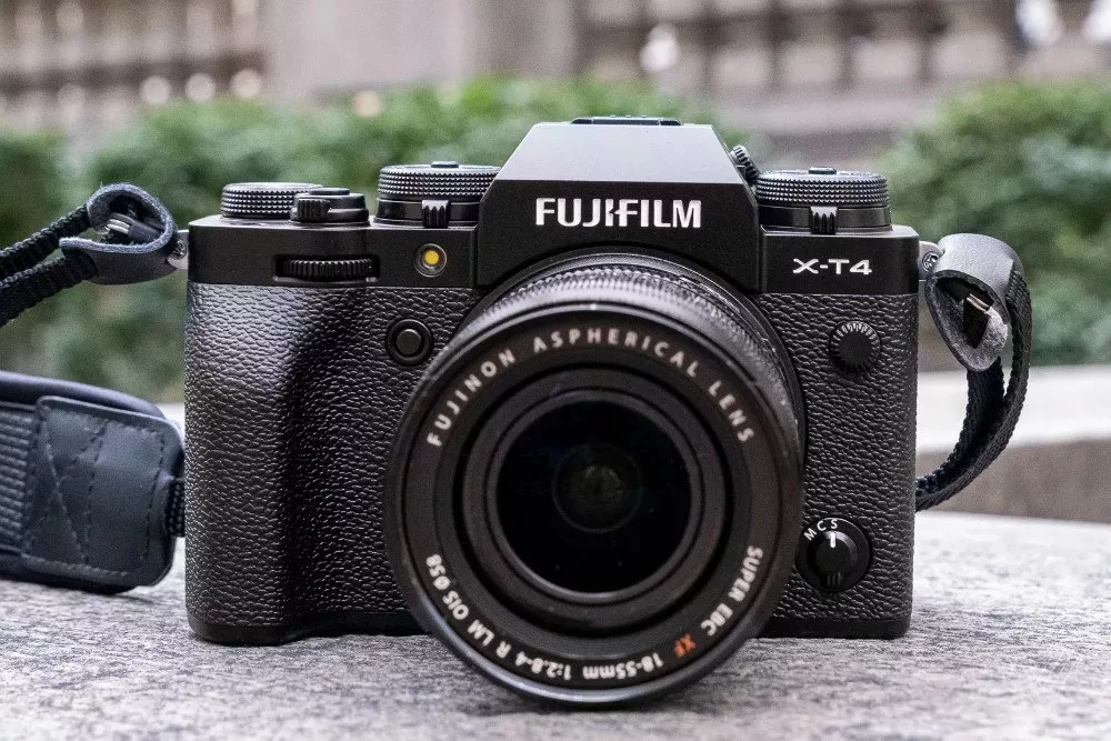 فوجی فیلم X-T4