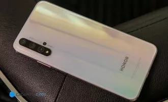 بررسی آنر 20