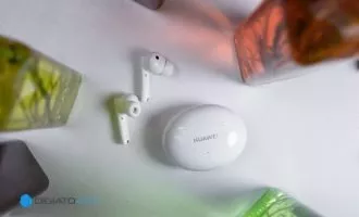 بررسی هواوی فری بادز ۴ آی