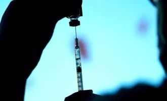 واکسن امیکرون