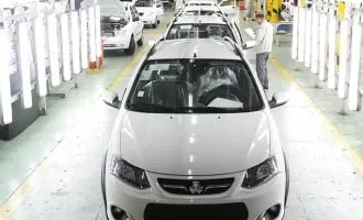 وزیر صنعت کاهش قیمت خودرو 15 درصد سال آینده