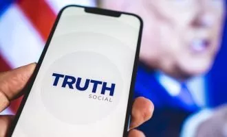 اپلیکیشن Truth Social