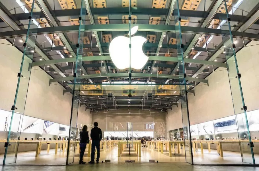 اپل استور