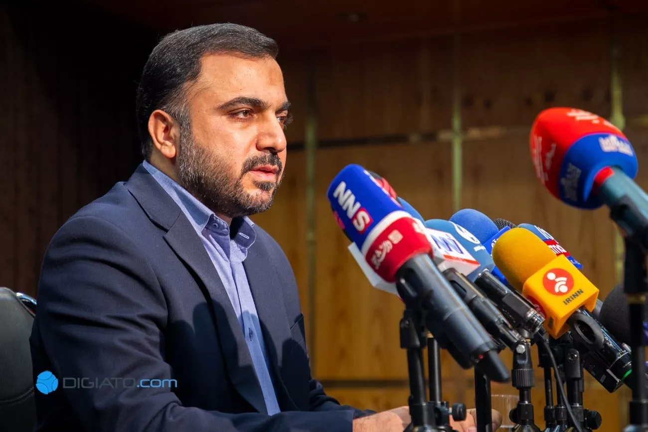 وزیر ارتباطات