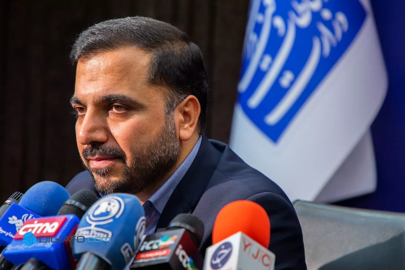 وزیر ارتباطات